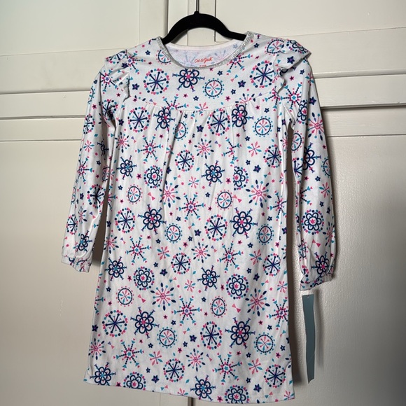 HOLIDAY CAT & JACK CREAM WITH BLUE SNOWFLAKES LONG SLEEVE NIGHTGOWN SIZE M 7/8 - Picture 2 of 10